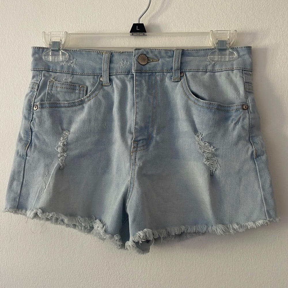 Forever 21 Light wash Jean Shorts